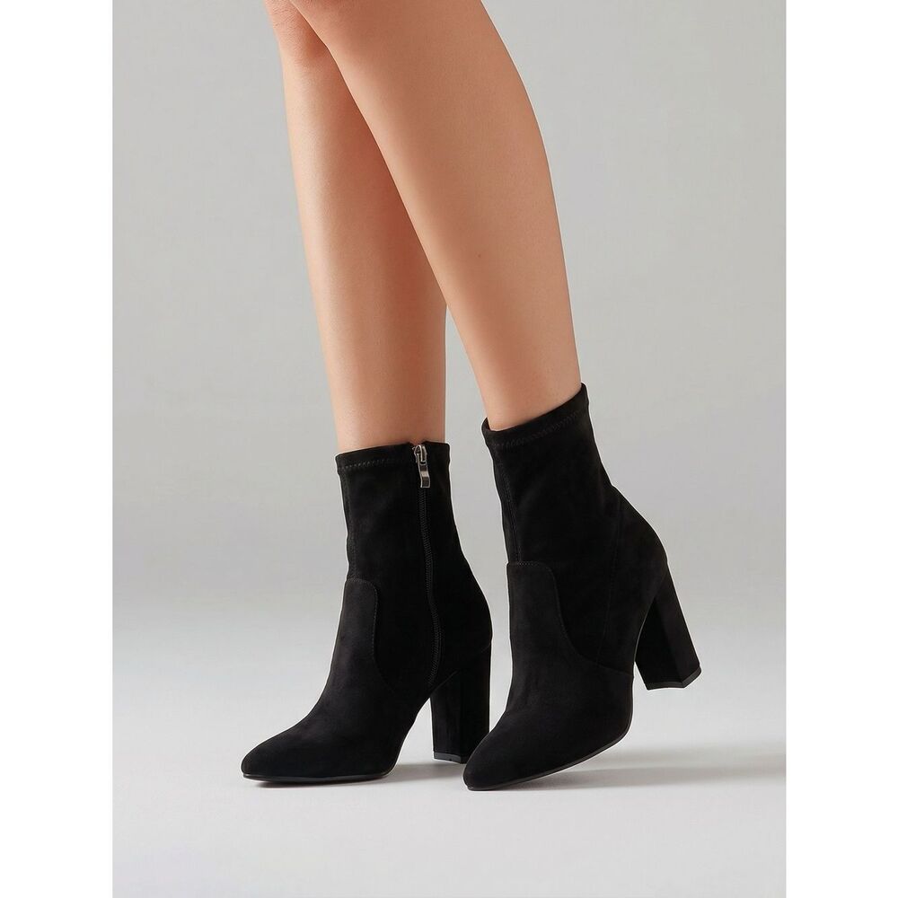 Marc Fisher Black Vegan Suede Women's Ankle Boots Size 8M - Picture 2 of 9